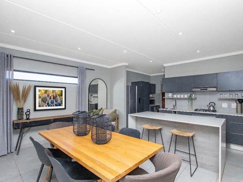 4 Bedroom Full-Title Home for Sale | Lion Pride Lifestyle Estate | Northriding - Photo 4