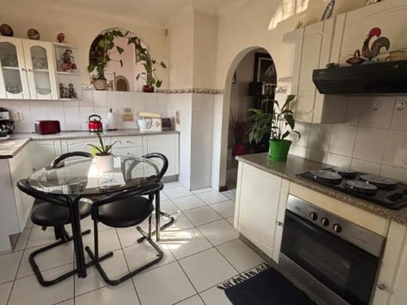 3 Bedroom House for Sale in Winchester Hills - Photo 3