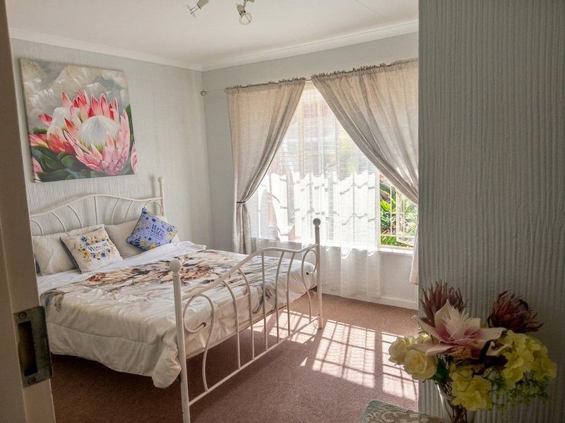 Lovely 2 bedroom townhouse for sale in Norkem Park - Photo 7