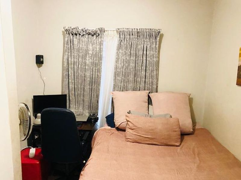 Modern Ground Floor 3 bedroom Apartment For Sale In Oaklane Estate, Brakpan North - Photo 9