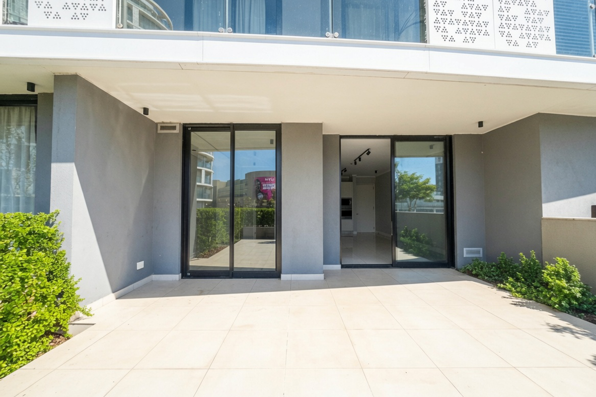 Luxury one bedroom , ground floor apartment for rent at Ellipse Waterfall - Photo 5