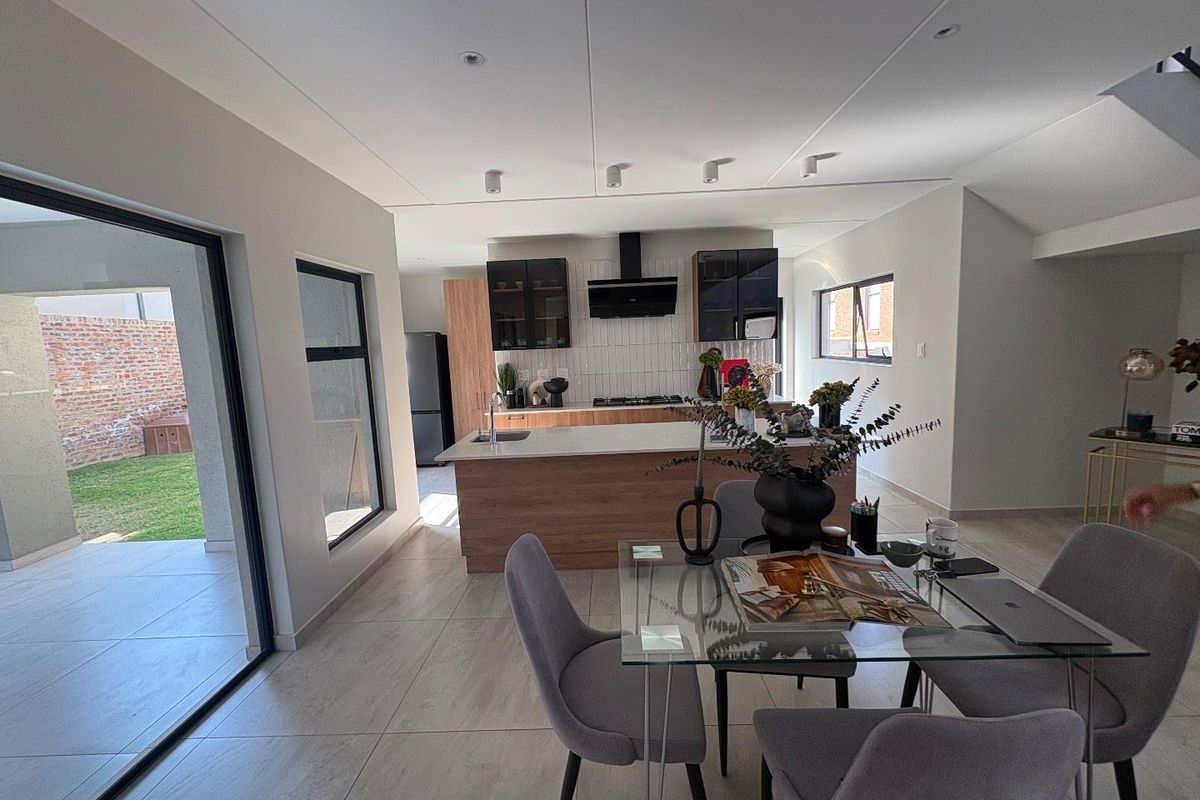 Fully Furnished 3bedrooms all en-suite - Photo 3