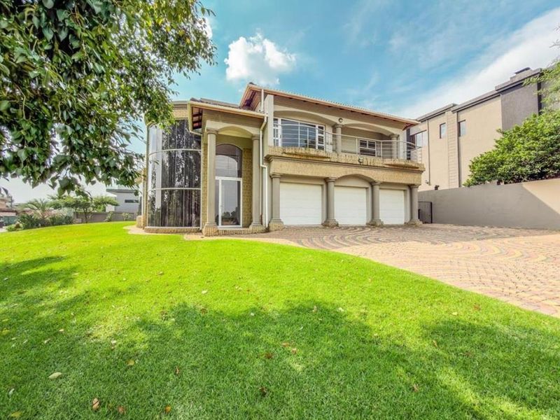 More Space. More Luxury. More Life. - Photo 3