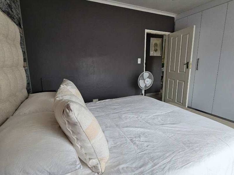 2 bedroom town house in the heart of Eldorette - Photo 6