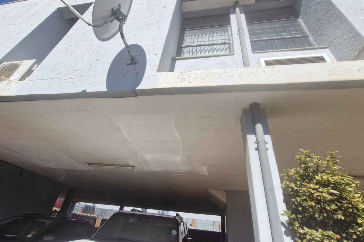 ON-SITE COMMERCIAL PROPERTY AUCTION – COMMERCIAL PROPERTY - ZONED BUSINESS 1 – PRETORIA NORTH - Photo 3