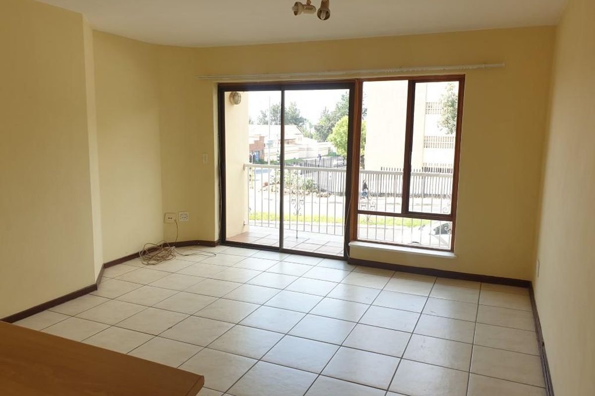 2 BEDROOM APARTMENT FOR SALE IN FERNDALE - Photo 4