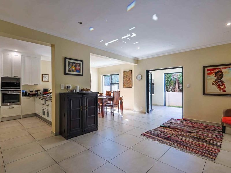 Elegant Family Living in the Heart of Waterkloof Ridge - Photo 8