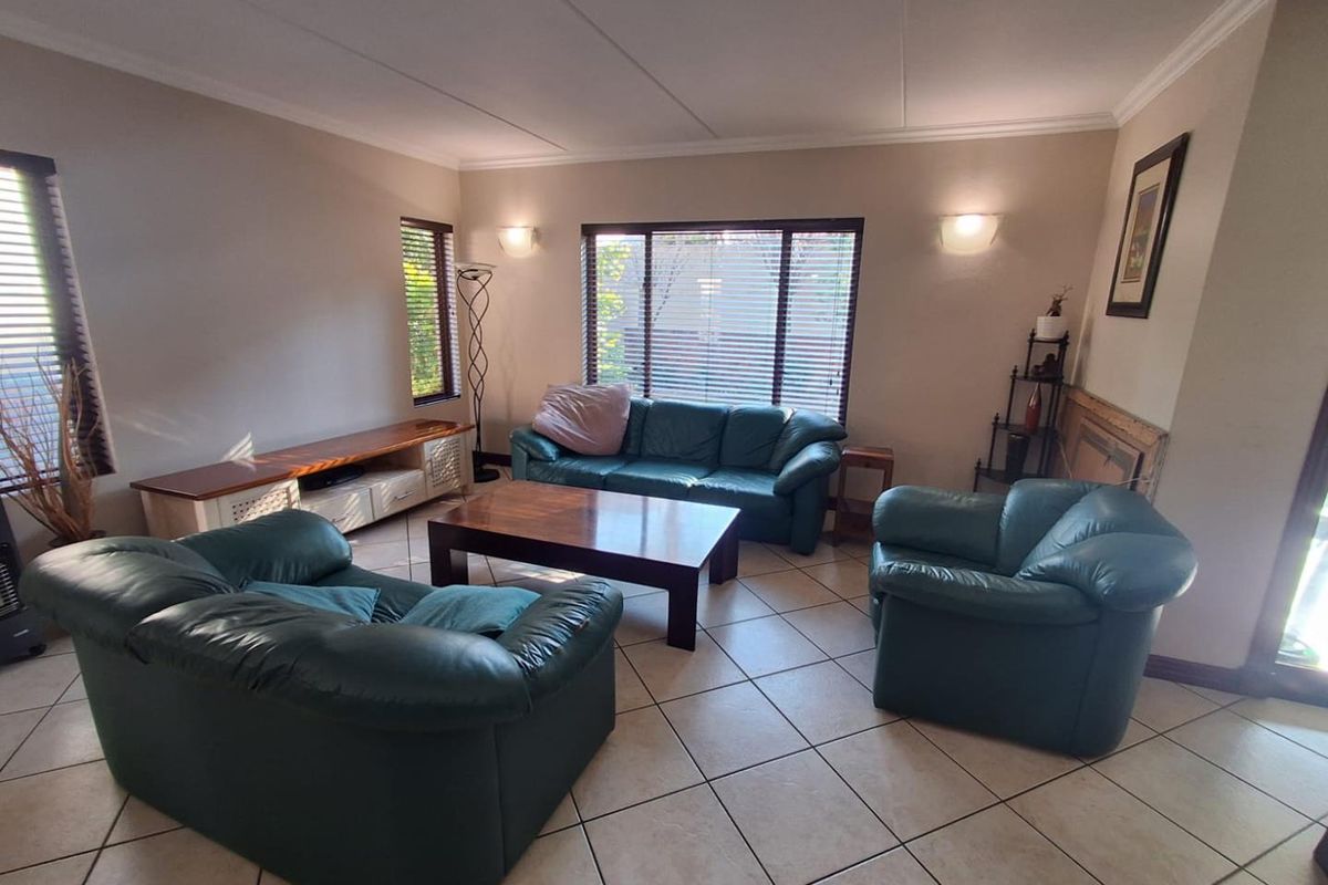 YOUR GLENVISTA HAVEN FOR THE WHOLE FAMILY - PETS INCLUDED - Photo 4