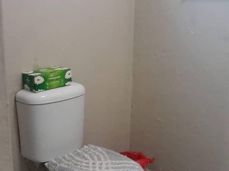 FREESTANDING HOUSE FOR SALE  - GREENWELL - Photo 3