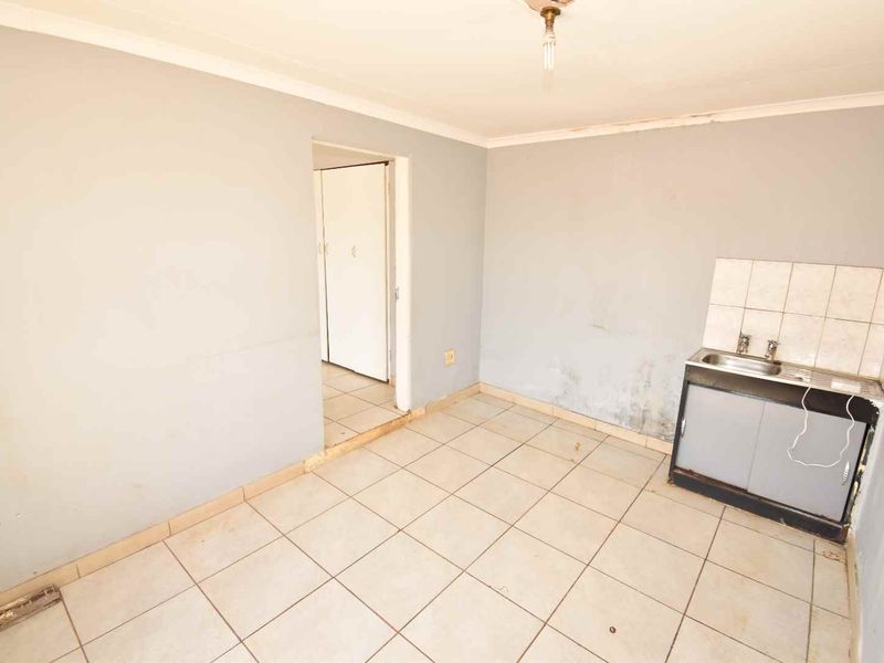 Vacant Land With Potential Rental Income - Photo 8