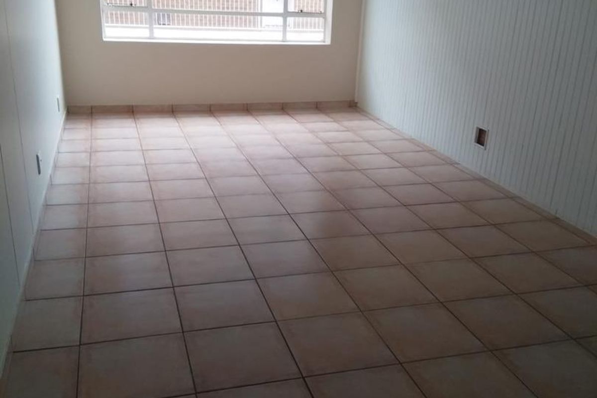 Two Bedrooms apartment in Pretoria - Photo 2