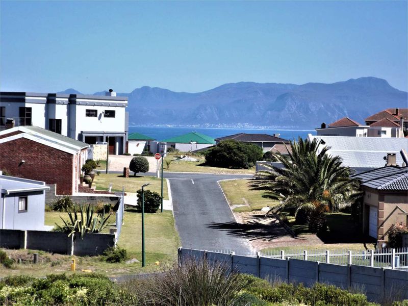 SEA VIEW FROM OUR PLOT IN PERLEMOENBAAI - Photo 3