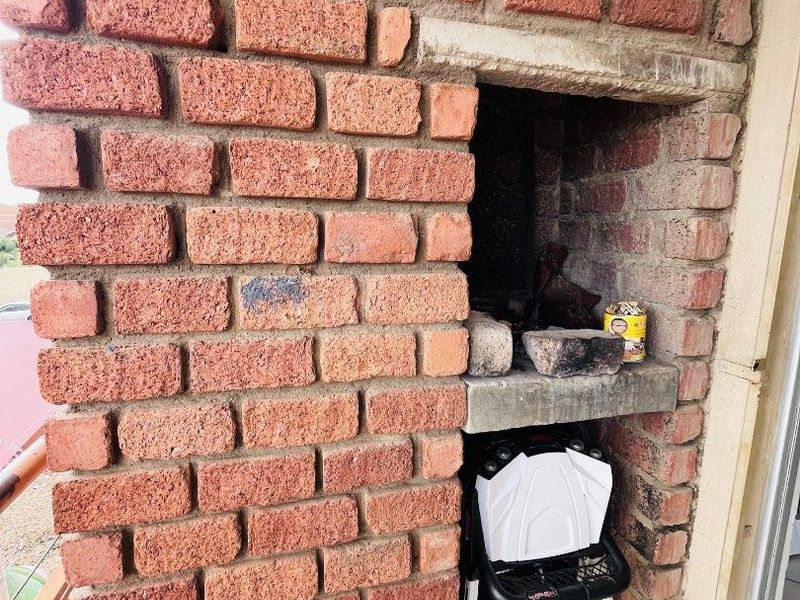 FOR SALE | Bacardi Court - Otjomuise Ext 8 | N$ 590 000 - Photo 3