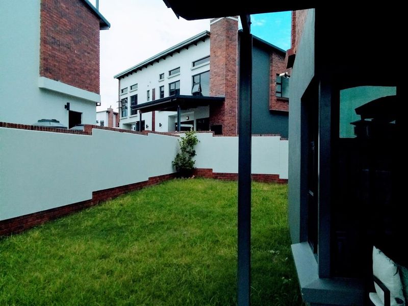 Your Dream Home Awaits in Craigavon, Fourways! - Photo 4