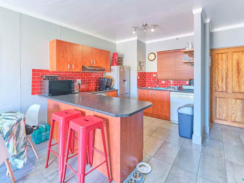 Invest in your future - Photo 8