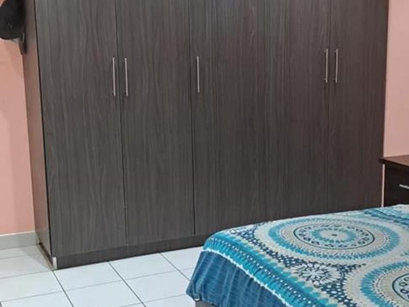 Buy a beautiful 3 Bedroom house with a 2 Bedroom flat in Walvisbay Town Center - Photo 10