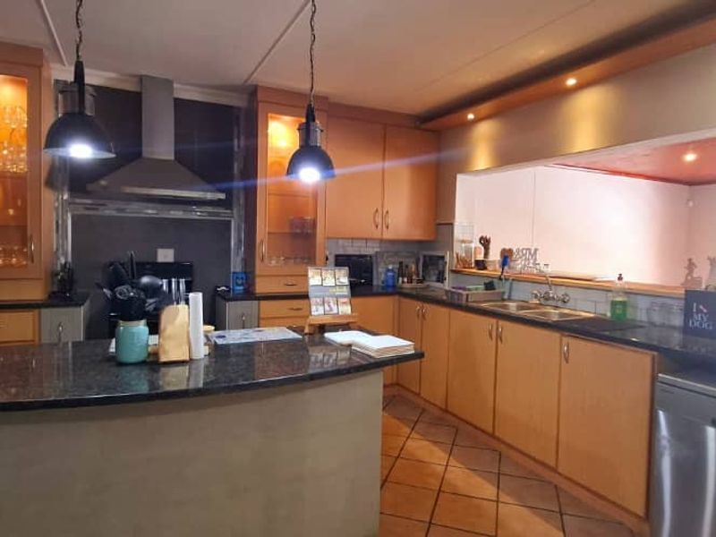 LOVELY FREESTANDING HOUSE IN KLEINE KUPPE - Photo 4