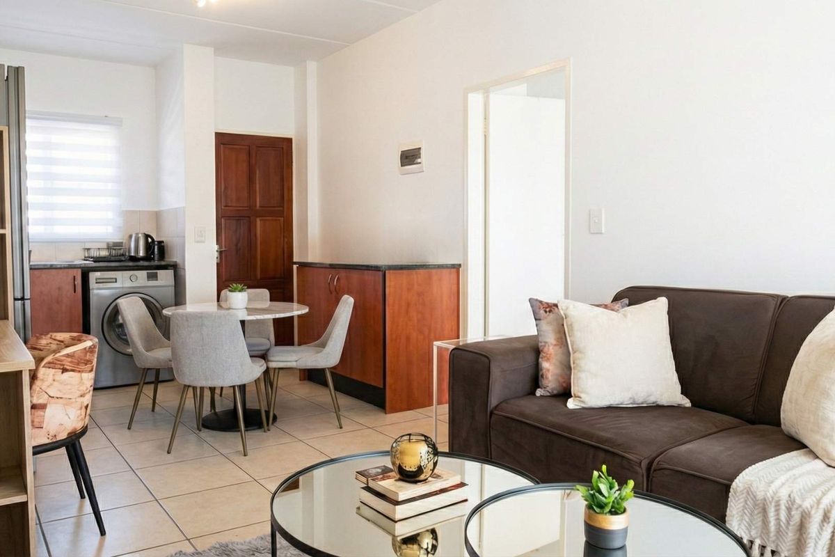 Affordable one‐bed gem with patio and parking - Photo 3