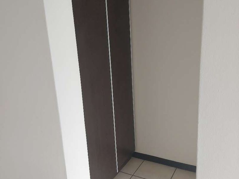 3 Bedroom Apartment for sale - Photo 7