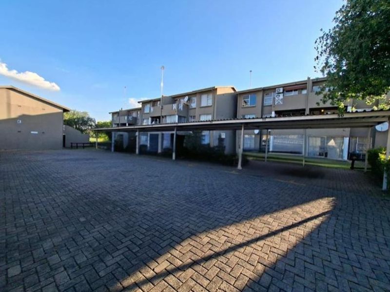 3 Bedroom unit for Sale - Photo 3