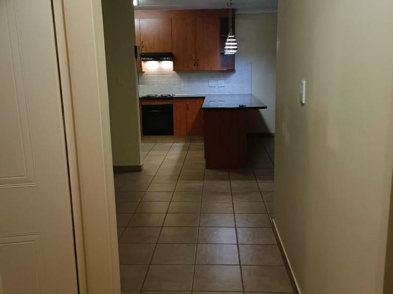 3-Bedroom Corner Unit for Sale - Photo 6