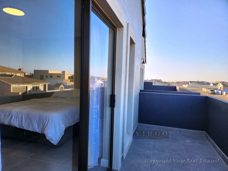 Ultra Modern Fully Furnished Townhouse for Rent in Swakopmund Mile 4 - Photo 7