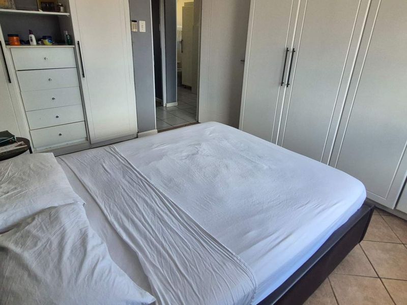 Safe - Secure & Low Maintinace! - Photo 10