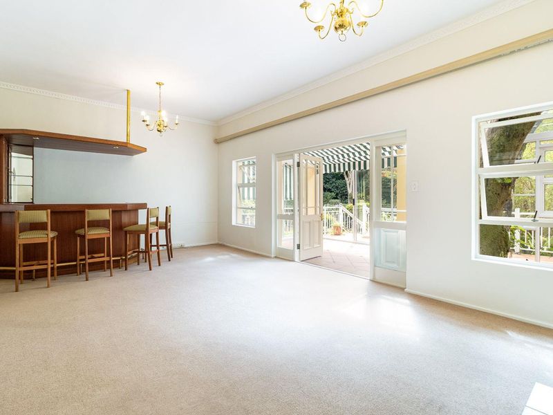 Unique & Tranquil 3-Bedroom Sanctuary in an Exclusive Gated Estate - Photo 5