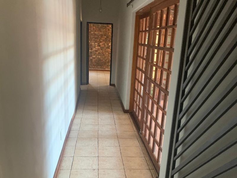 A Rare Kimberley Gem - Space, Water Security & Income Potential - Photo 9