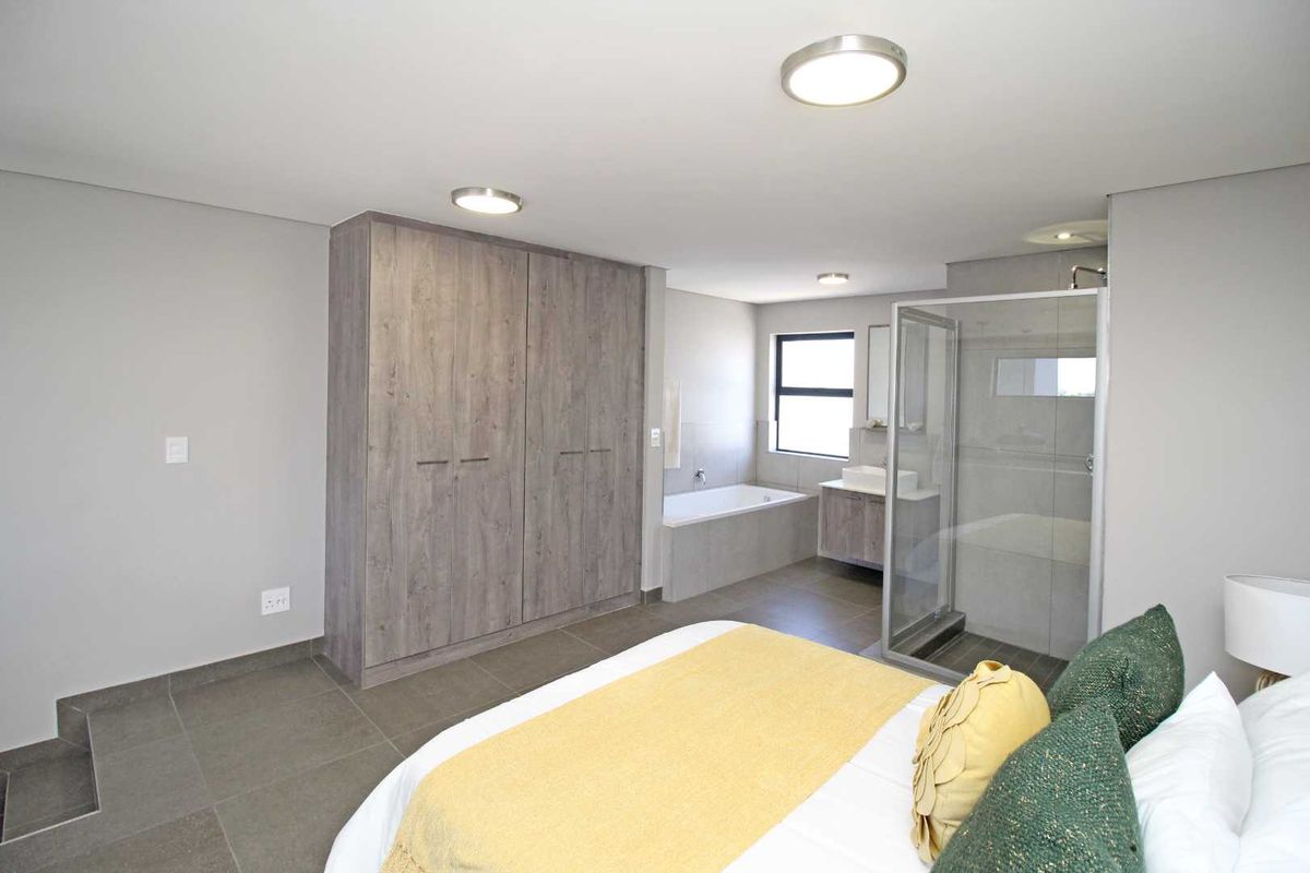 Modern One Bedroom Apartment to Rent April 1 - Photo 4