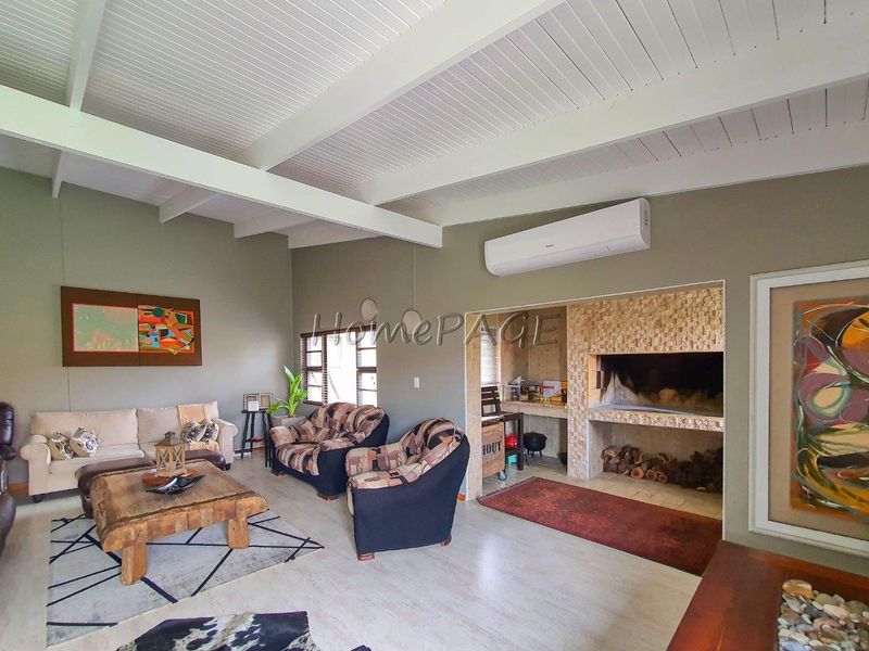 Ext 4, Henties Bay:  Stunning, spacious 4 Bedr Home is for Sale - Photo 8