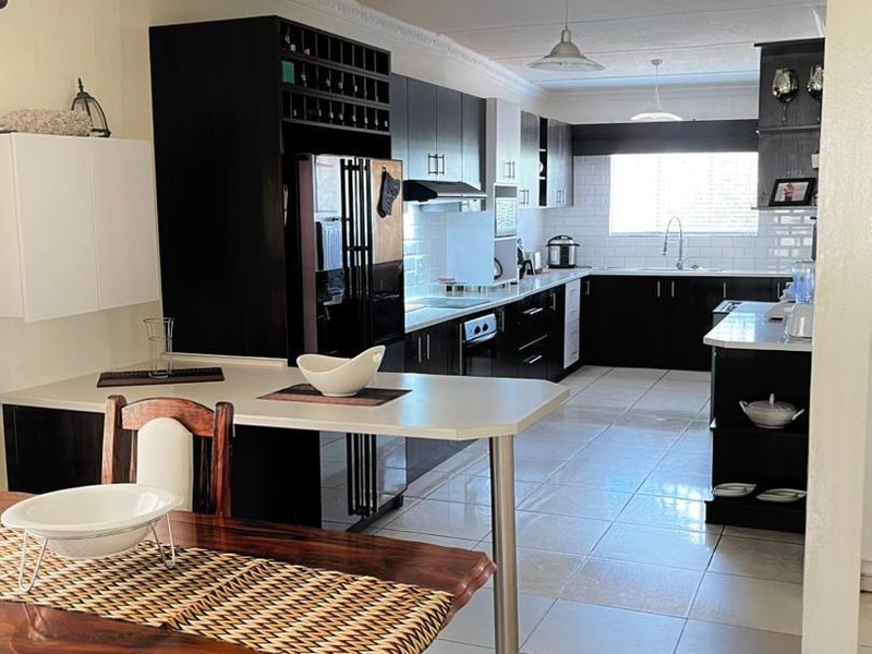 Freestanding 3-Bedroom Home with Air Conditioning and Garage – Soweto | N$1,600,000 (Costs Exclusive) - Photo 4