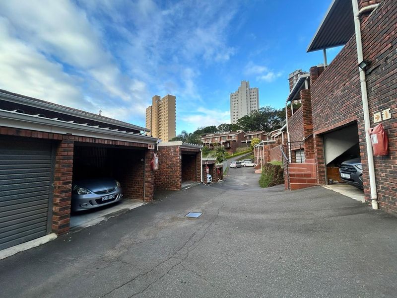For Sale | Morningside  | 2 Bedroom 1 Bathroom Townhouse - Photo 2