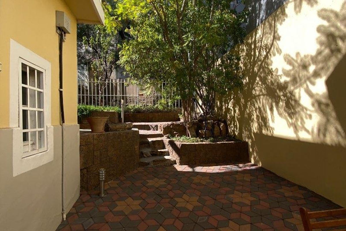Commercial Property For Sale In Windhoek - Photo 4