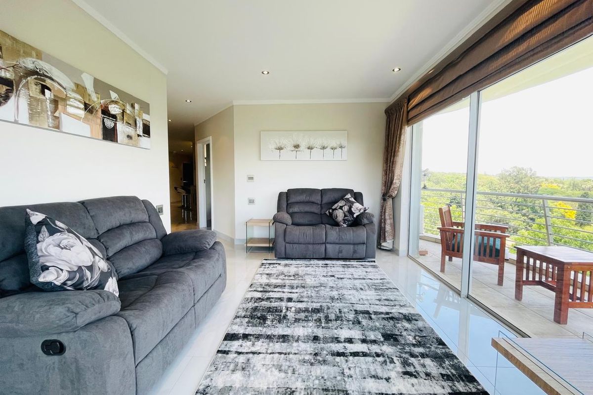 2 Bed Furnished Apartment for Rent in Sandhurst - Photo 3