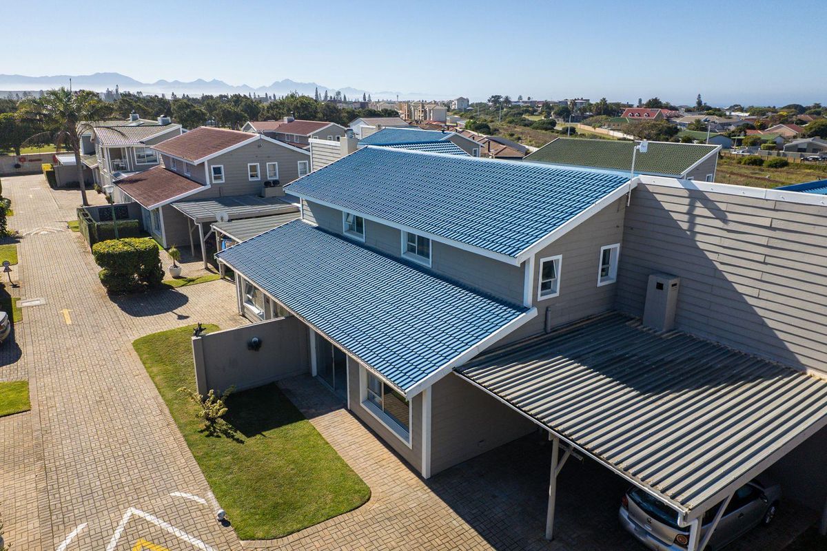 Holiday unit in a Secure Complex - Photo 2