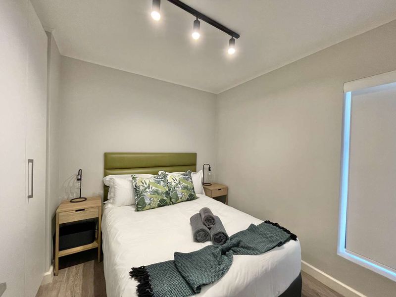 Fully Furnished 2 Bedroom Apartment For Sale in Mossel Cove - Photo 8