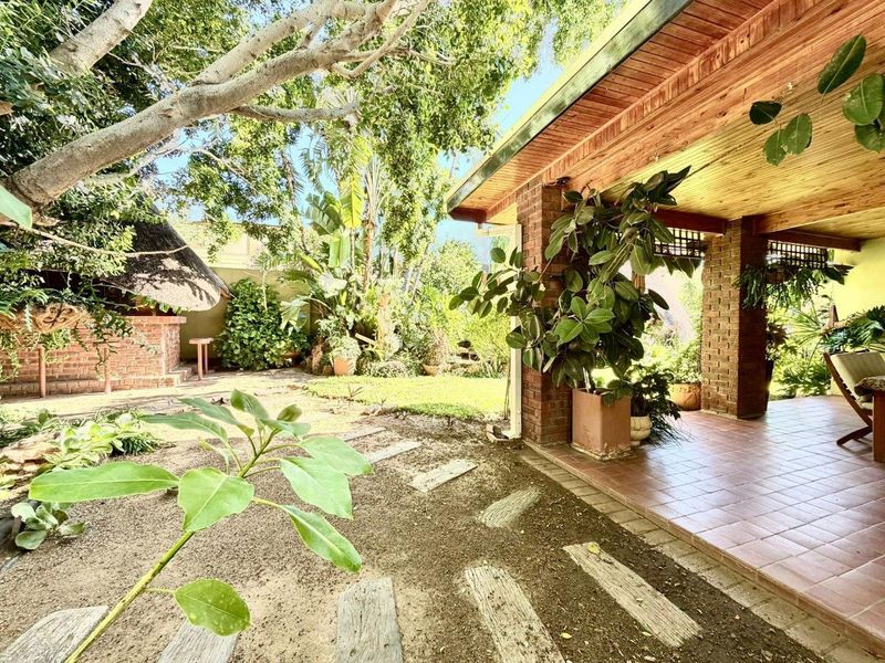 House For Sale in Windhoek West - Photo 4