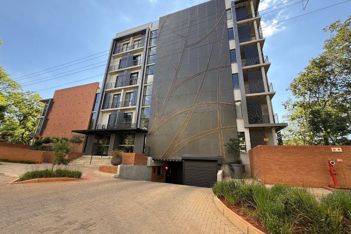 Luxurious Two-Bedroom, Two-Bathroom Student Apartments with Lifestyle Amenities - Photo 4