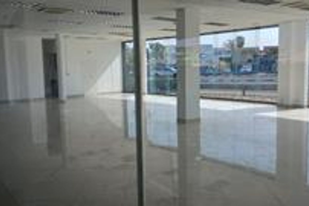 A-Grade Shopfront Office - Investment Opportunity - For Sale - Photo 2