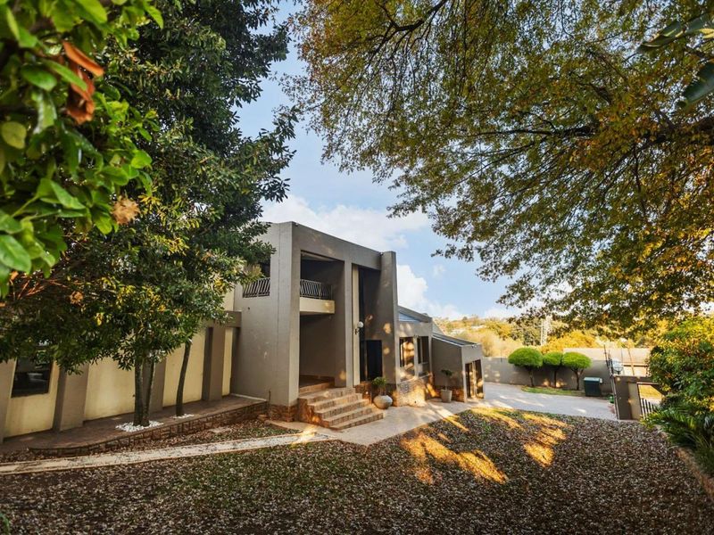 Gorgeous 4 Bedroom Home in Morning Hill Bedfordview - Photo 9