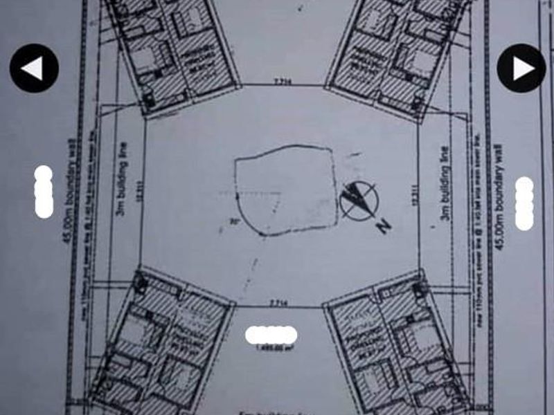 Stampriet | Investor's dream: 4 detached houses, 12 bedrooms, and 8 bathrooms - endless potential! - Photo 6