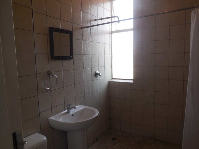 1 Bedroom Apartment in La Montagne - Photo 10