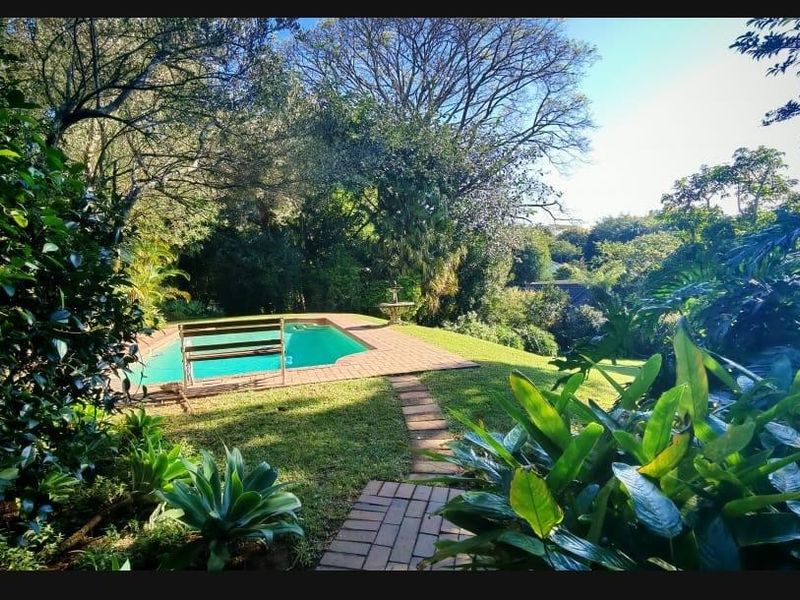 AN ENTERTAINER'S DREAM WITH DEVELOPMENT POTENTIAL! PERFECT LOCATION IN WESTVILLE - Photo 3