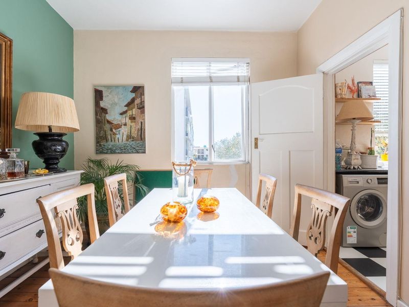 Timeless Heritage in the Heart of Sea Point - Photo 7