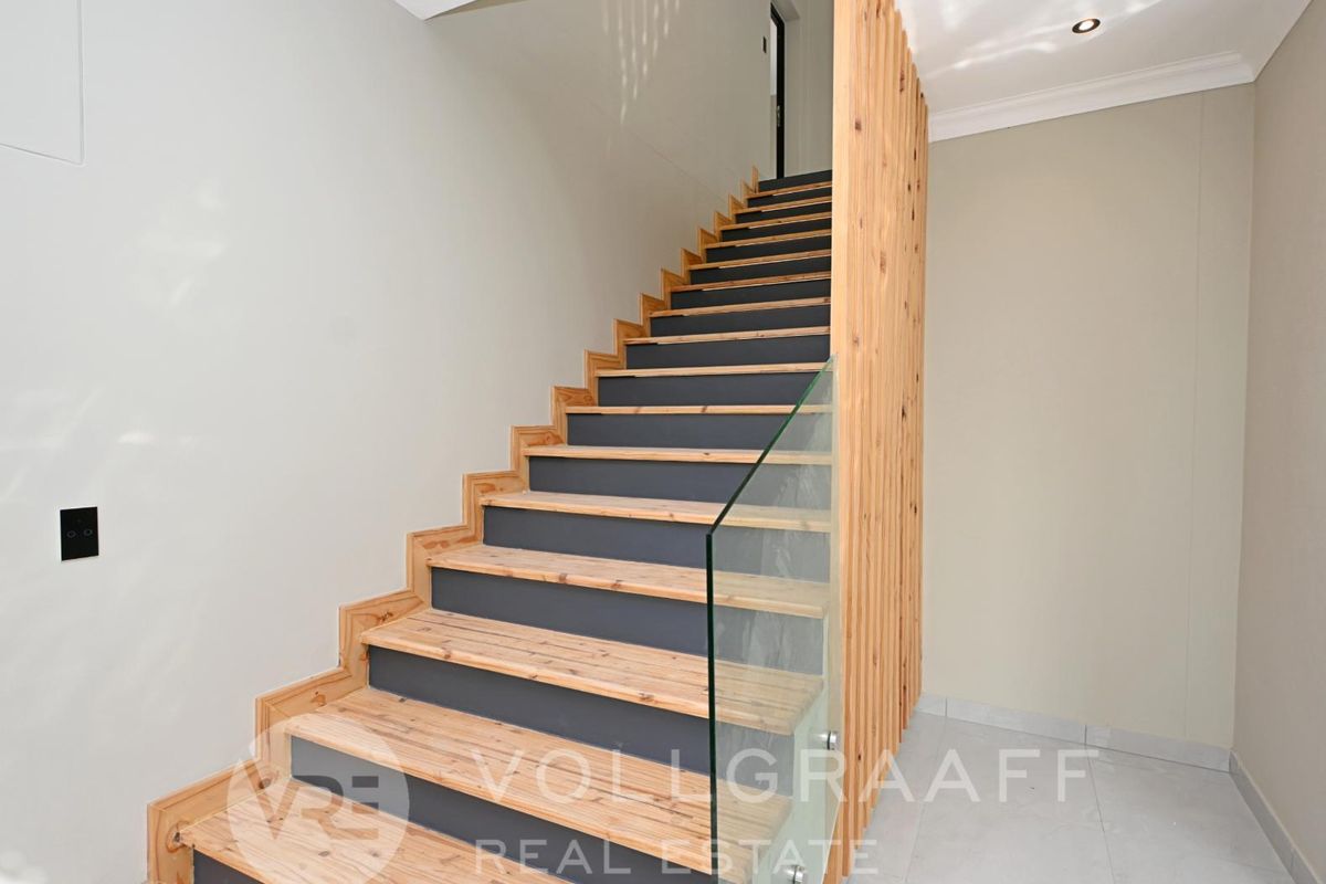 Smart Living on the Edge of the Dunes - Photo 5