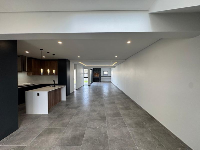 Brand-New Plot & Plan Family Home – No Transfer Duty Payable - Photo 9