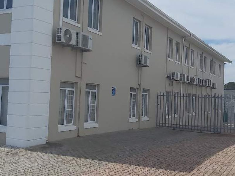 Offices to let in Newton Park. - Photo 2