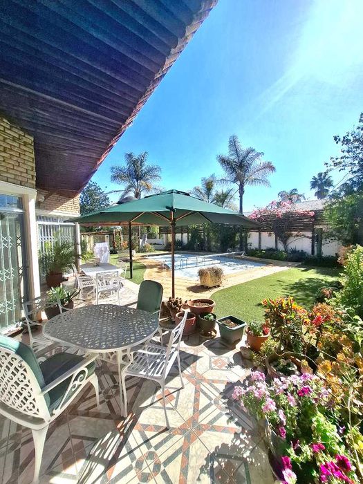 Property #2538884, House For Sale in Klein Windhoek