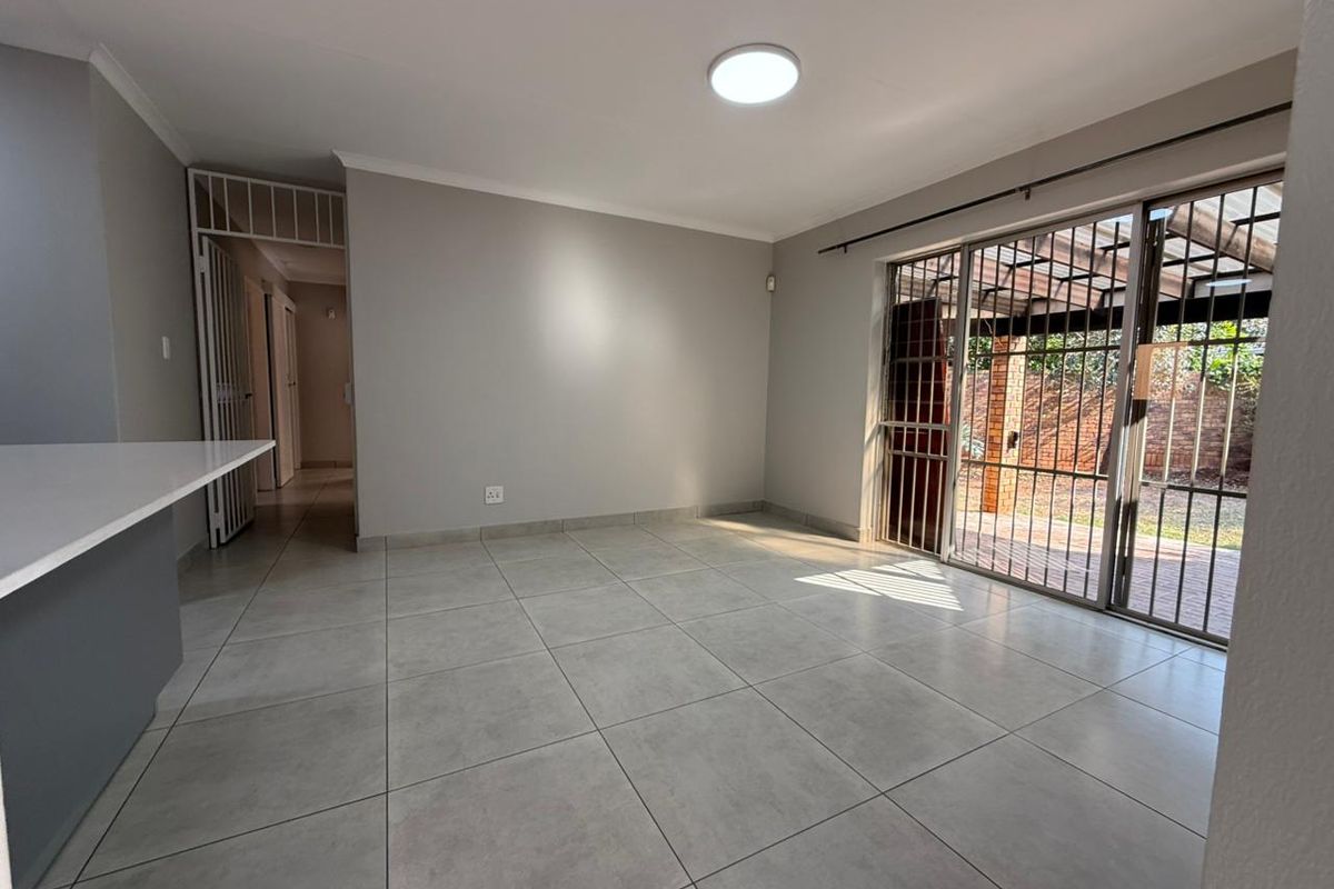 Brand New Renovated Duet in Quiet Location - Photo 5